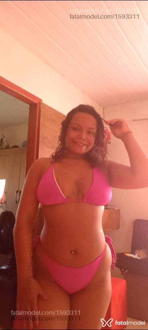 Acompanhante mulher morena (o) de olhos castanhos - Safira Lee