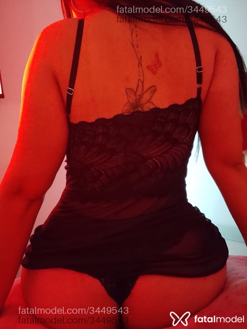 Acompanhante mulher morena (o) de olhos castanhos - Kiara Sanches