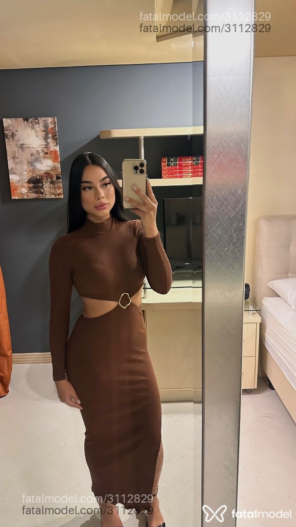 Acompanhante mulher morena (o) de olhos castanhos em Curitiba - Marjorie Lopes
