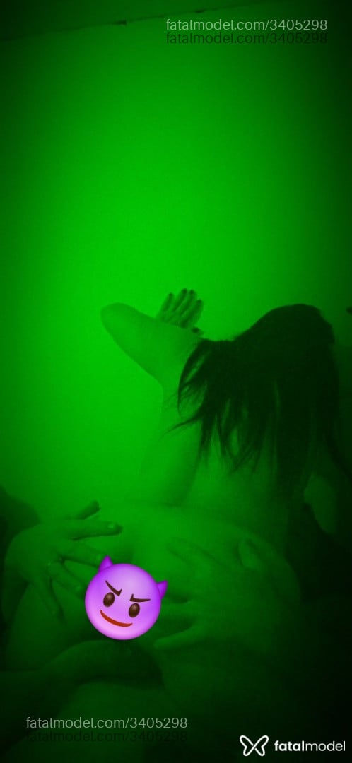 Acompanhante mulher morena (o) de olhos verdes em Capão da Canoa - Docepaixao