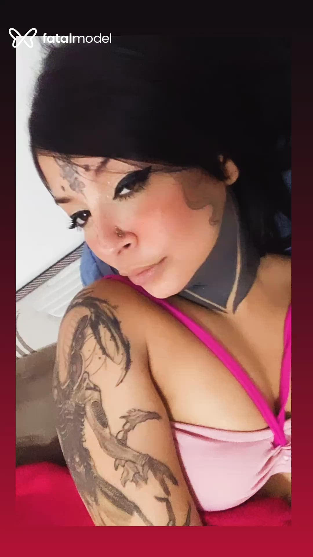 Acompanhante mulher morena (o) de olhos castanhos em Maceió Acompanhante mulher morena (o) de olhos castanhos em Maceió - Deborah