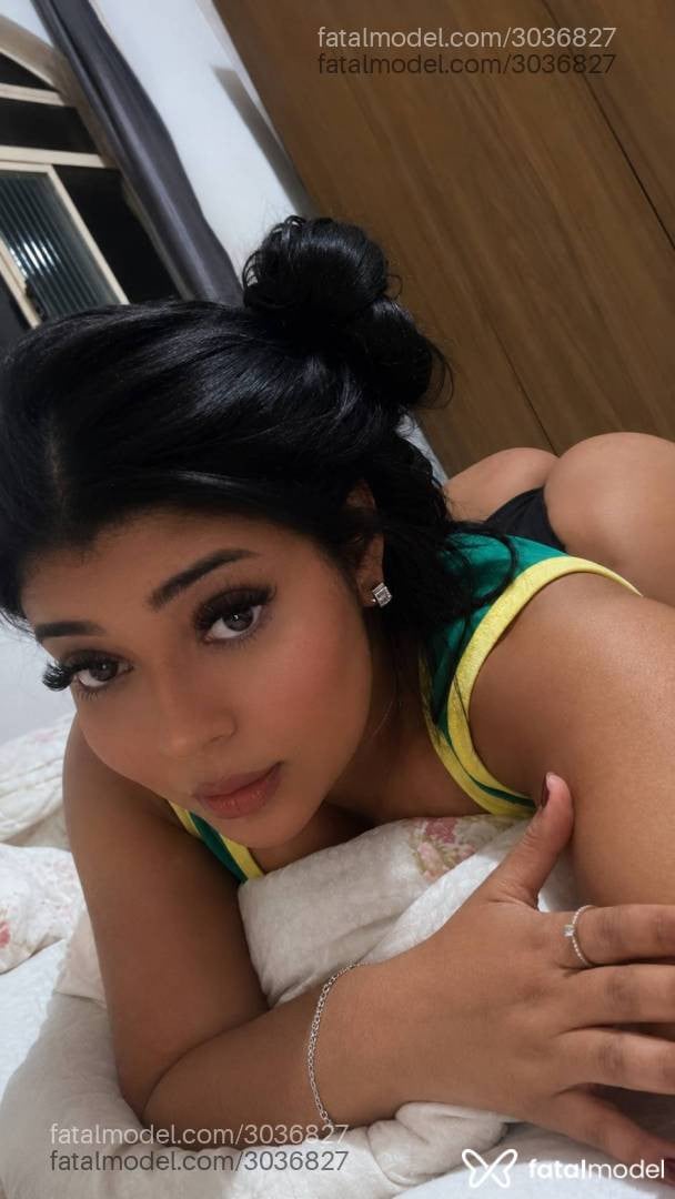 Acompanhante mulher morena (o) de olhos pretos em Itaúna - Amanda Oliveira