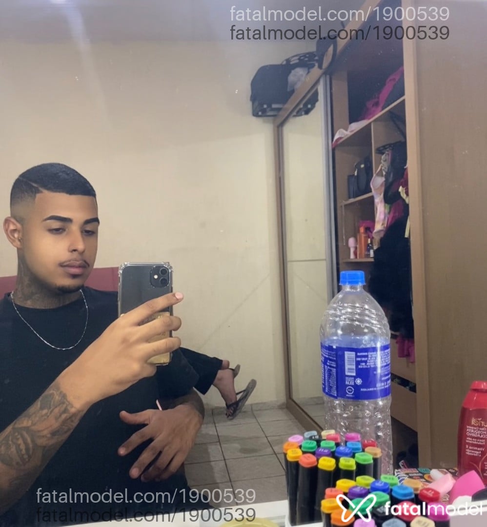 Acompanhante homem morena (o) de olhos pretos em Limeira Acompanhante homem morena (o) de olhos pretos em Limeira - Lucas Bueno