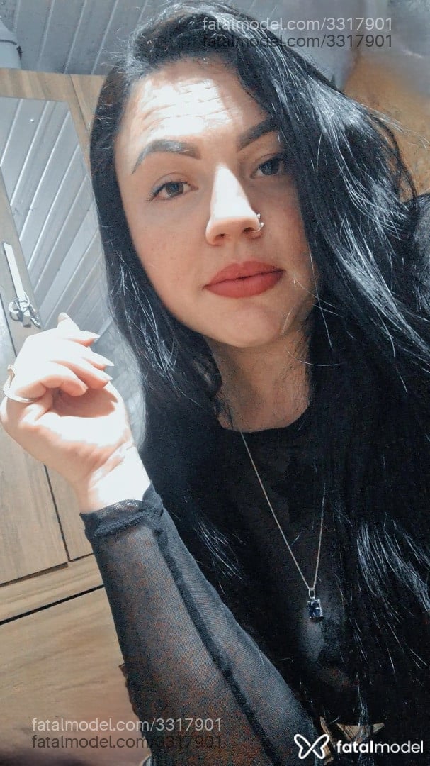 Acompanhante mulher morena (o) de olhos mel em Caxias do Sul - Franny Lux