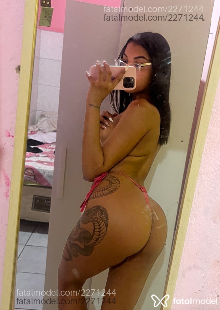 Acompanhante mulher morena (o) de olhos castanhos em Salvador - Jenifer Diniz