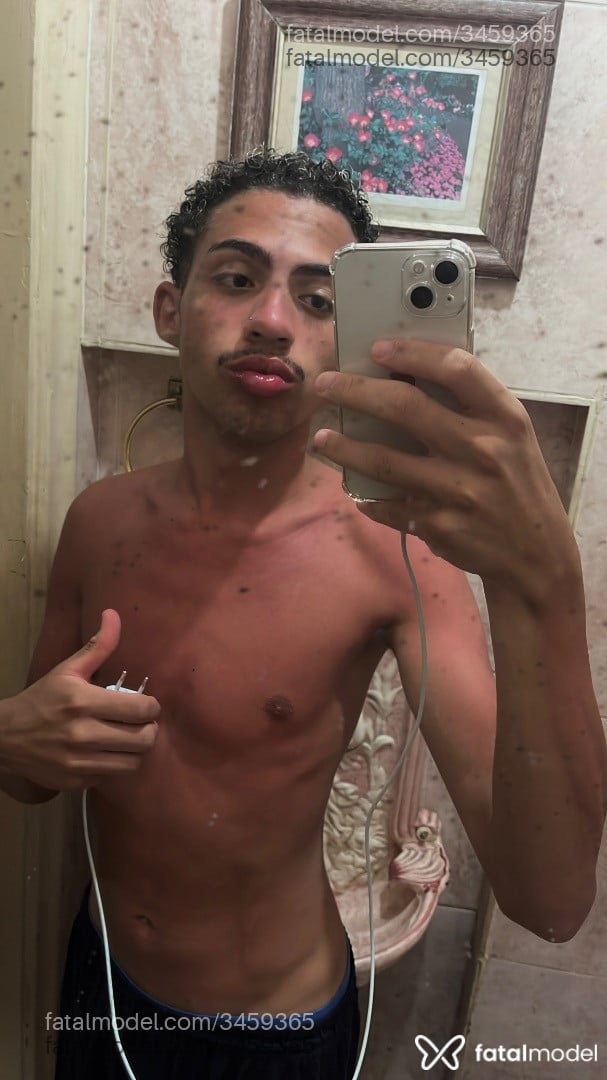 Acompanhante homem com cabelo castanho de olhos castanhos em São Paulo - Pietro Promenzio