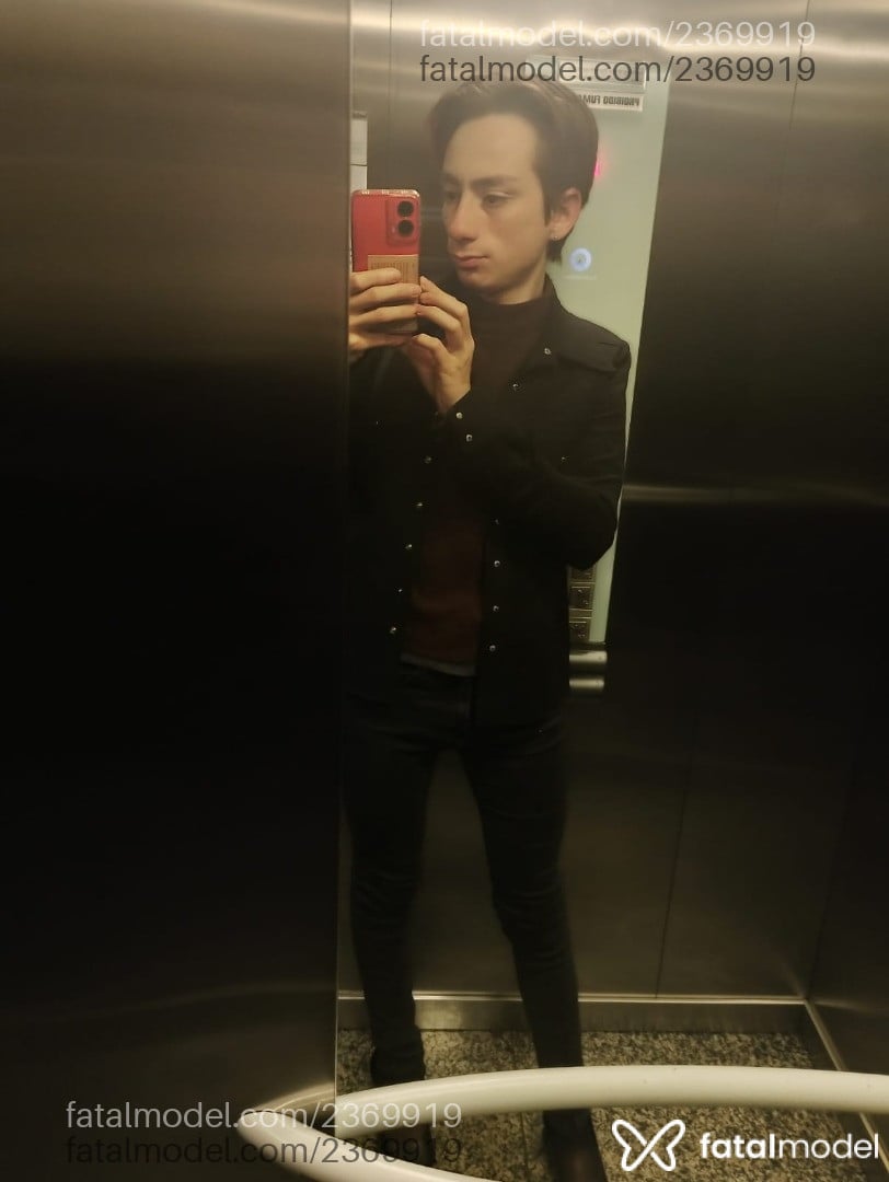 Acompanhante homem ruiva (o) de olhos castanhos - Natanael Silva