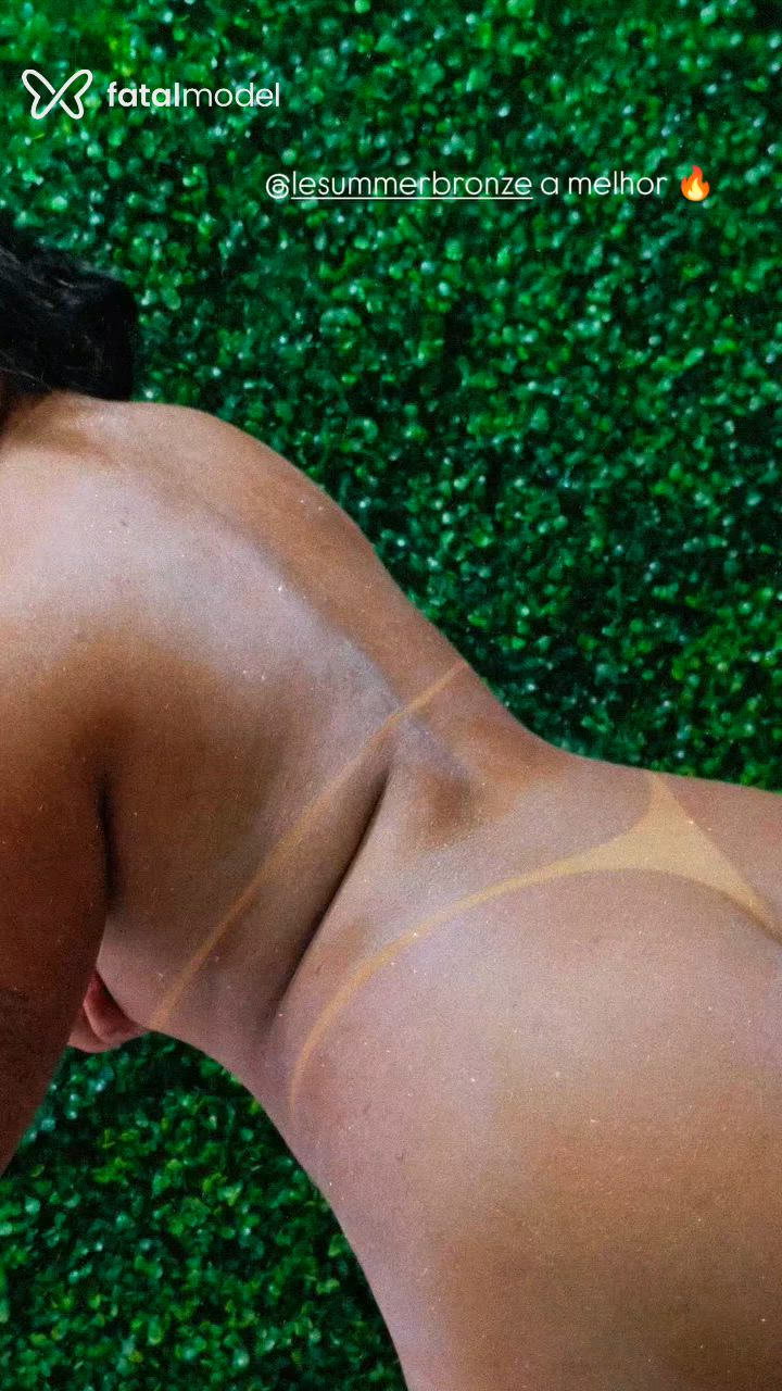 Acompanhante mulher morena (o) de olhos pretos - Carla Santos