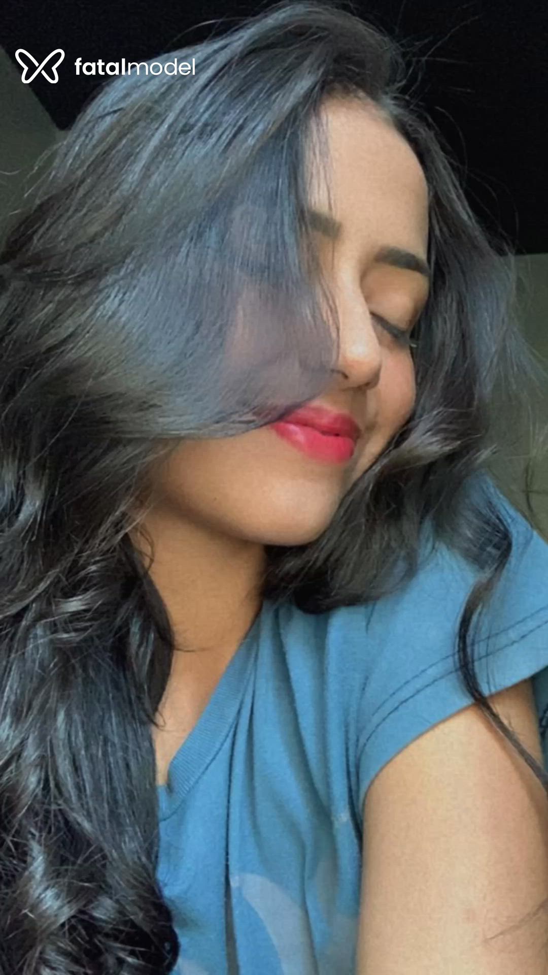 Acompanhante mulher com cabelo castanho de olhos castanhos em Rolim de Moura Acompanhante mulher com cabelo castanho de olhos castanhos em Rolim de Moura - Kisha