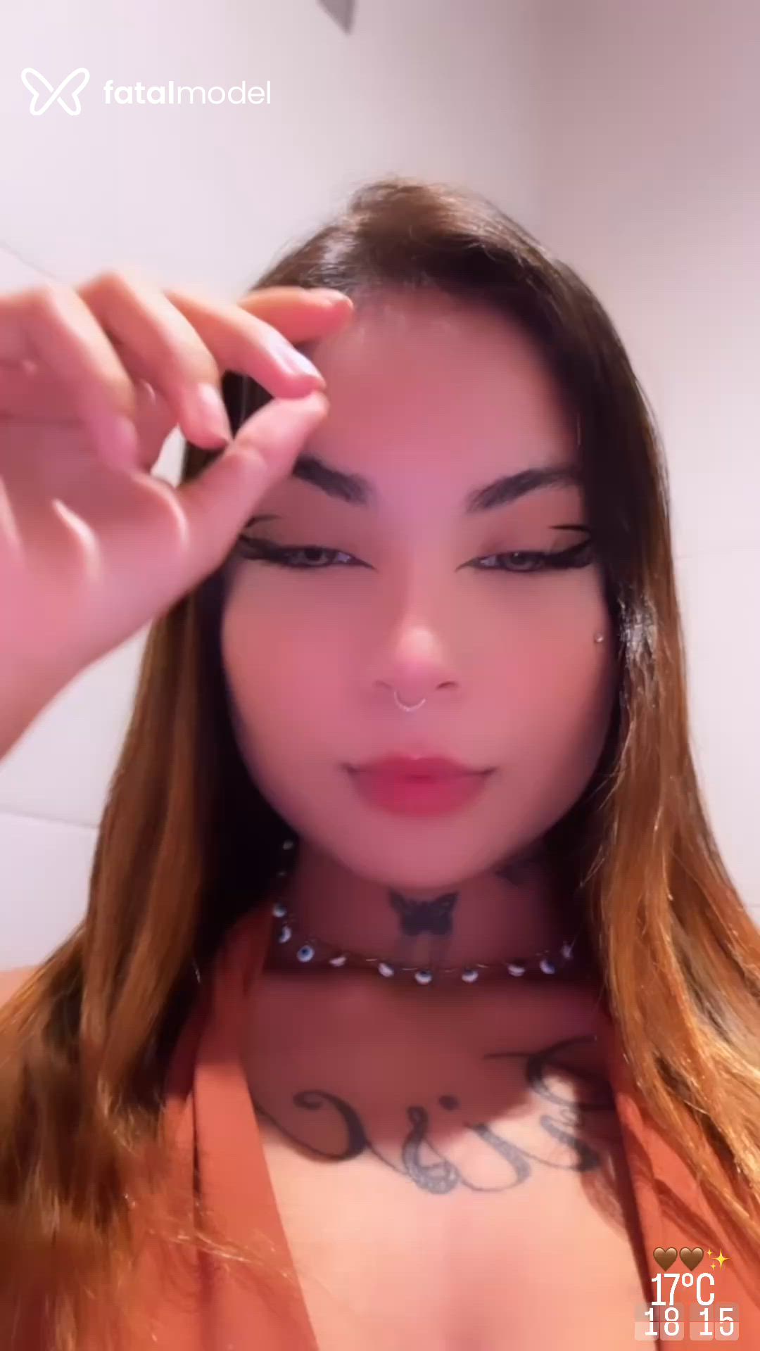 Acompanhante mulher morena (o) de olhos mel - Livia