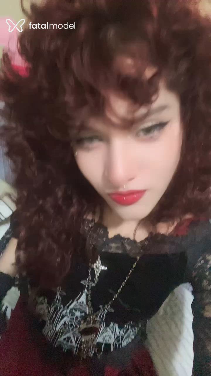 Acompanhante mulher trans ruiva (o) de olhos azuis em Brasília Acompanhante mulher trans ruiva (o) de olhos azuis em Brasília - Emanuz