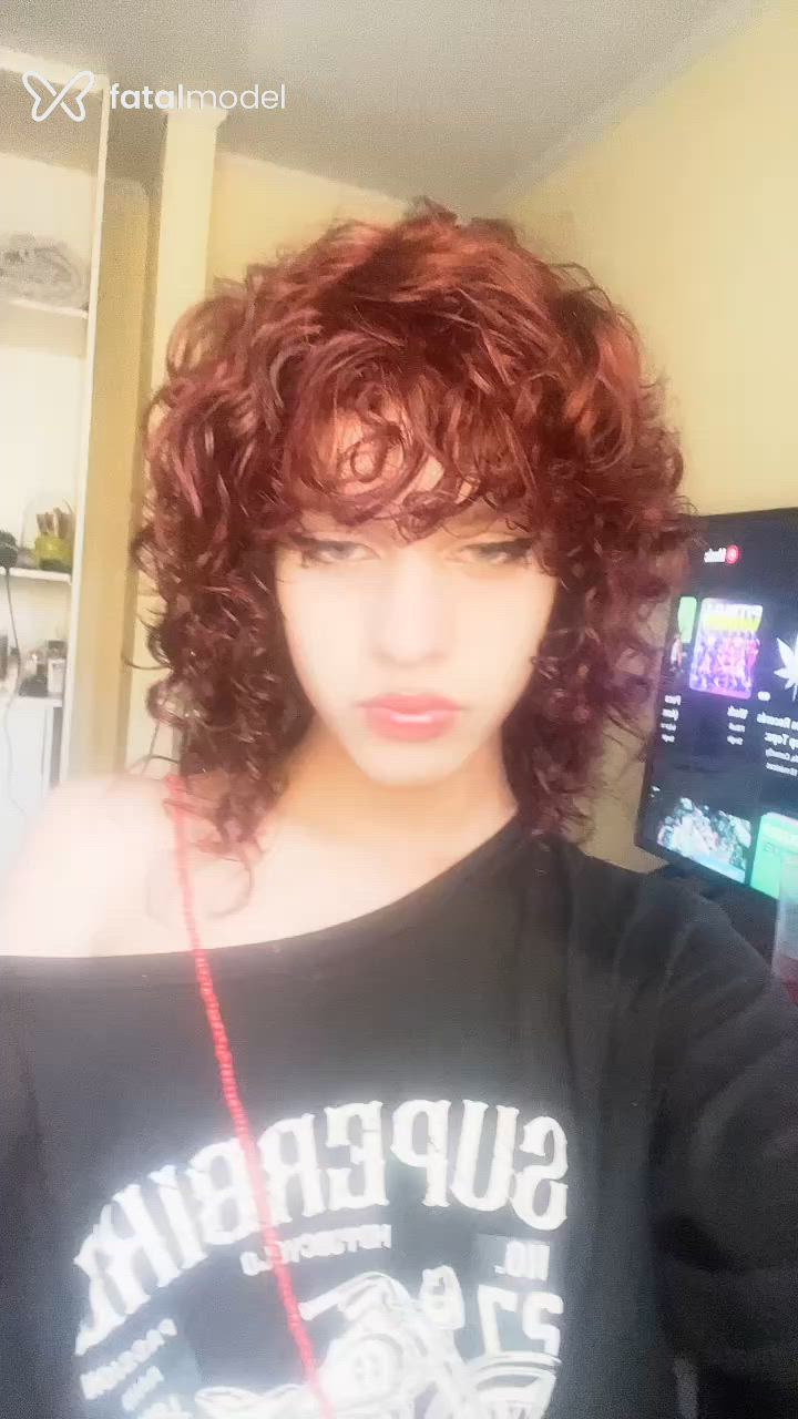 Acompanhante mulher trans ruiva (o) de olhos azuis em Brasília Acompanhante mulher trans ruiva (o) de olhos azuis em Brasília - Emanuz