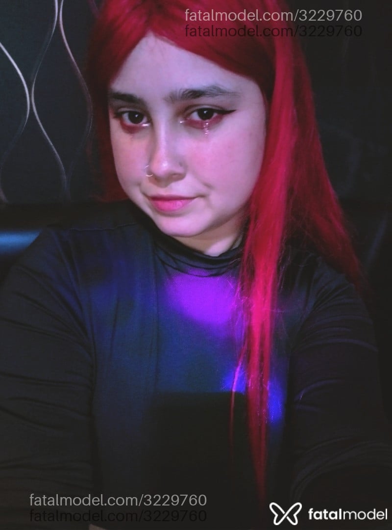 Acompanhante mulher com cabelo colorido de olhos castanhos em São Paulo - Mavys