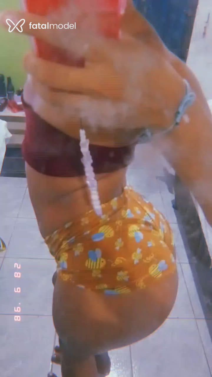 Acompanhante mulher trans morena (o) de olhos castanhos - Mayra Larice
