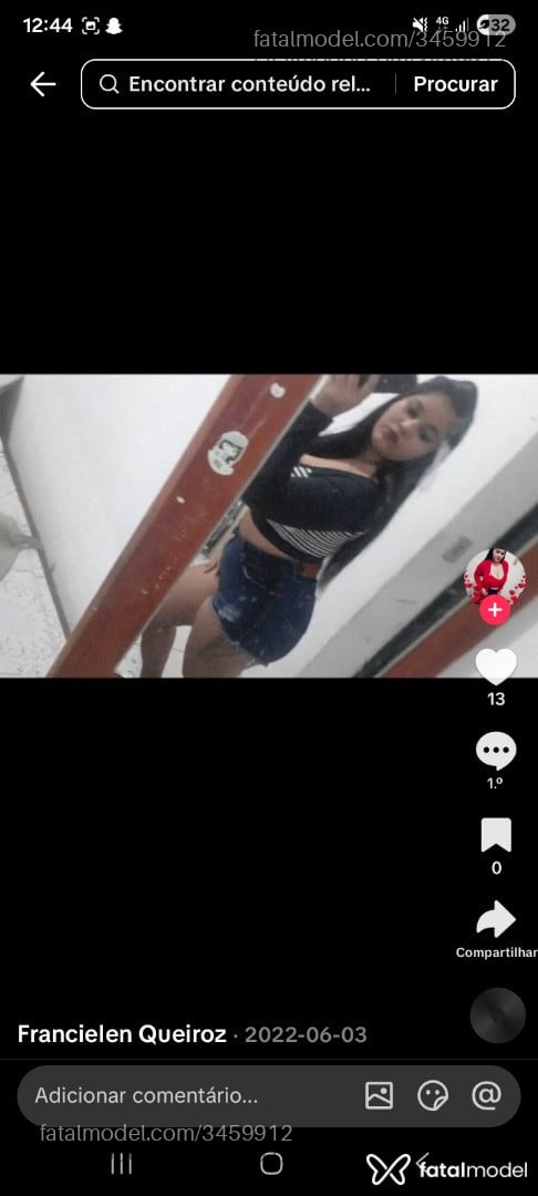 Acompanhante mulher morena (o) de olhos castanhos em Porto Alegre Acompanhante mulher morena (o) de olhos castanhos em Porto Alegre - Morena