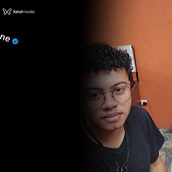 Acompanhante homem morena (o) de olhos castanhos - Natan