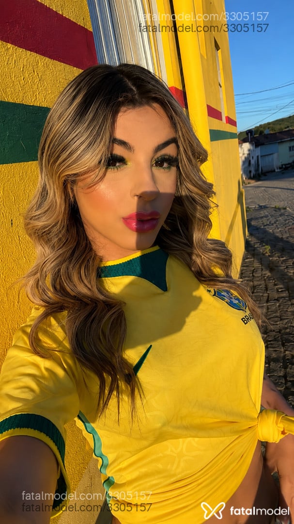 Acompanhante mulher trans loira (o) de olhos castanhos em Garanhuns - Sophia