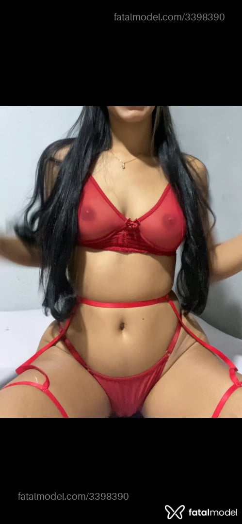 Acompanhante mulher morena (o) de olhos pretos em Uberlândia - Ana Bella