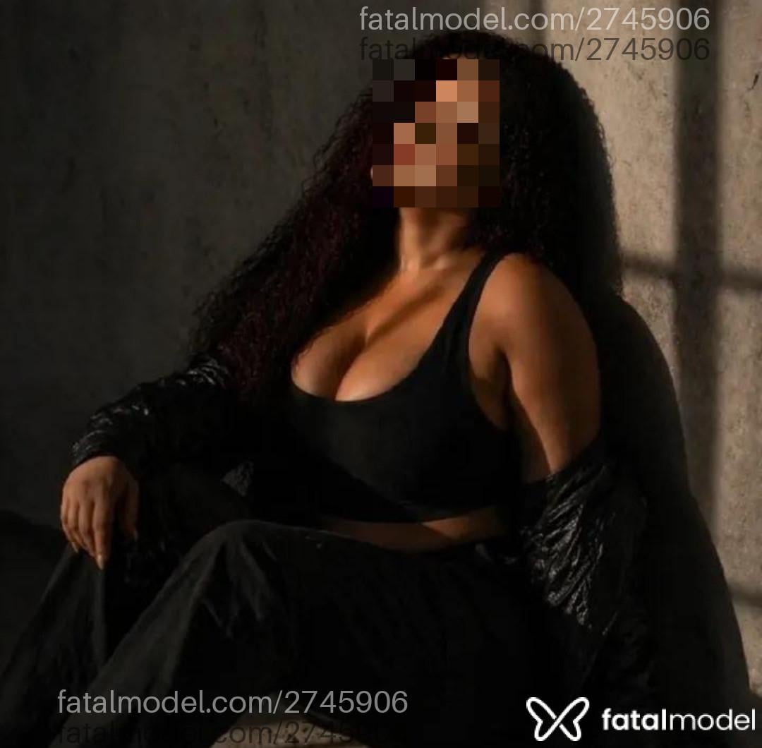Acompanhante mulher ruiva (o) de olhos mel em Campo Bom Acompanhante mulher ruiva (o) de olhos mel em Campo Bom - Joycedemel