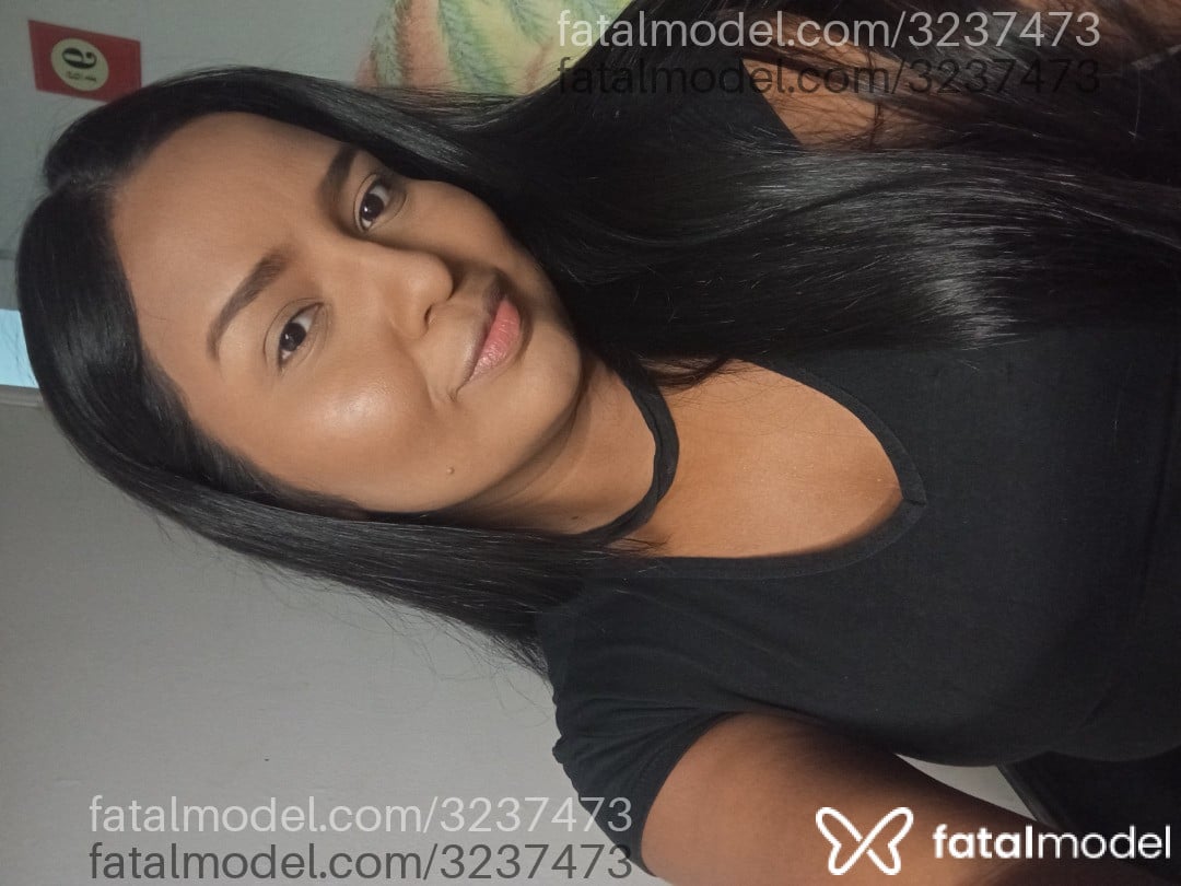 Acompanhante mulher morena (o) de olhos pretos em Sorocaba - Helaena