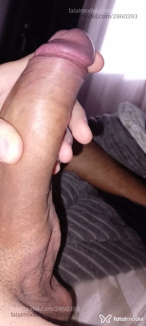 Acompanhante homem com cabelo grisalho de olhos castanhos em São José - Novinhoph