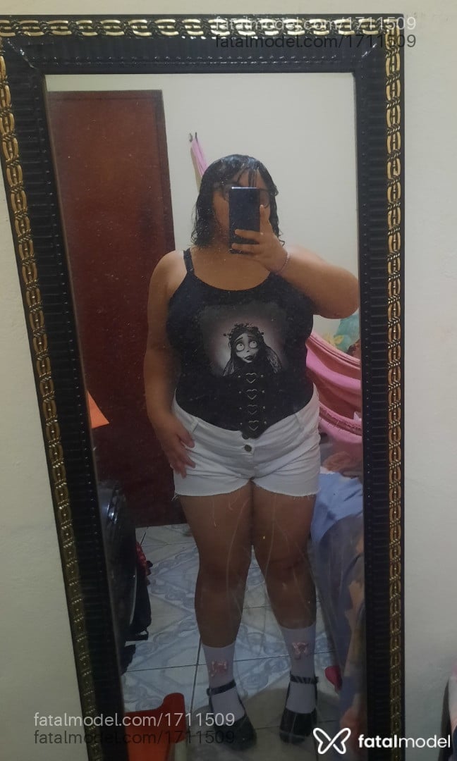 Acompanhante mulher com cabelo castanho de olhos castanhos em Fortaleza - Rafaela