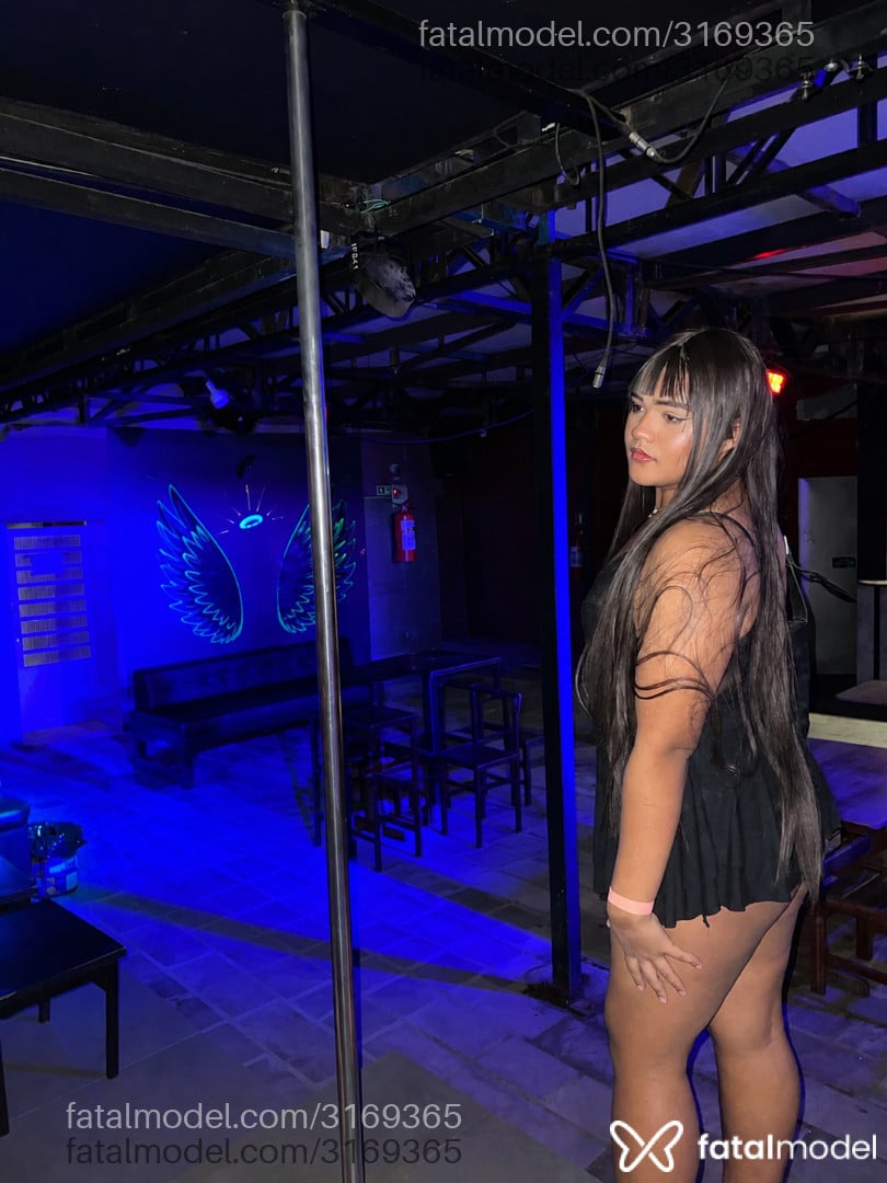 Acompanhante mulher trans morena (o) de olhos castanhos em Curitiba - Isabella