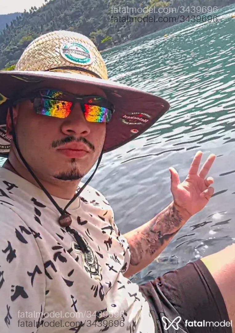 Acompanhante homem morena (o) de olhos castanhos em São Paulo - João Paulo