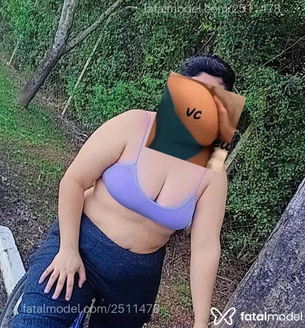 Acompanhante mulher morena (o) de olhos castanhos - Bruna Acompanhante mulher morena (o) de olhos castanhos - Bruna