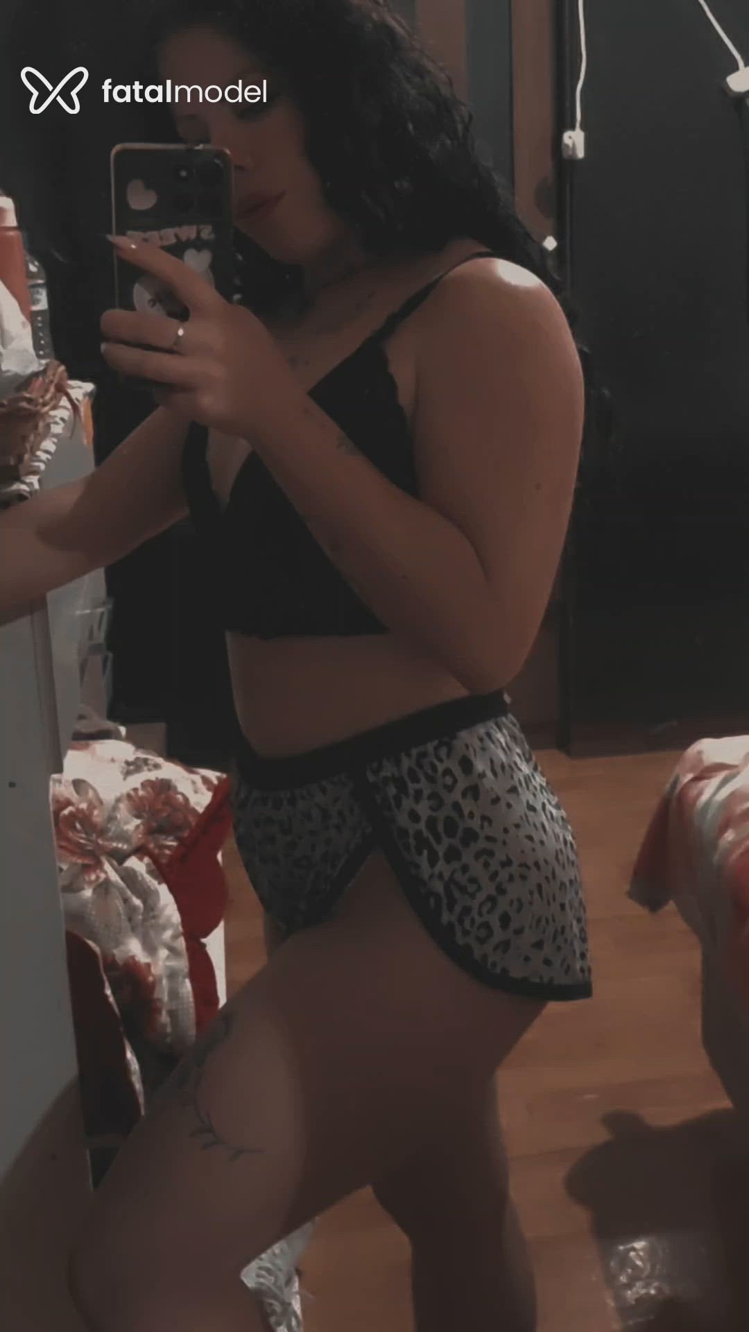 Acompanhante mulher com cabelo castanho de olhos azuis em Vacaria Acompanhante mulher com cabelo castanho de olhos azuis em Vacaria - Larissinhahb