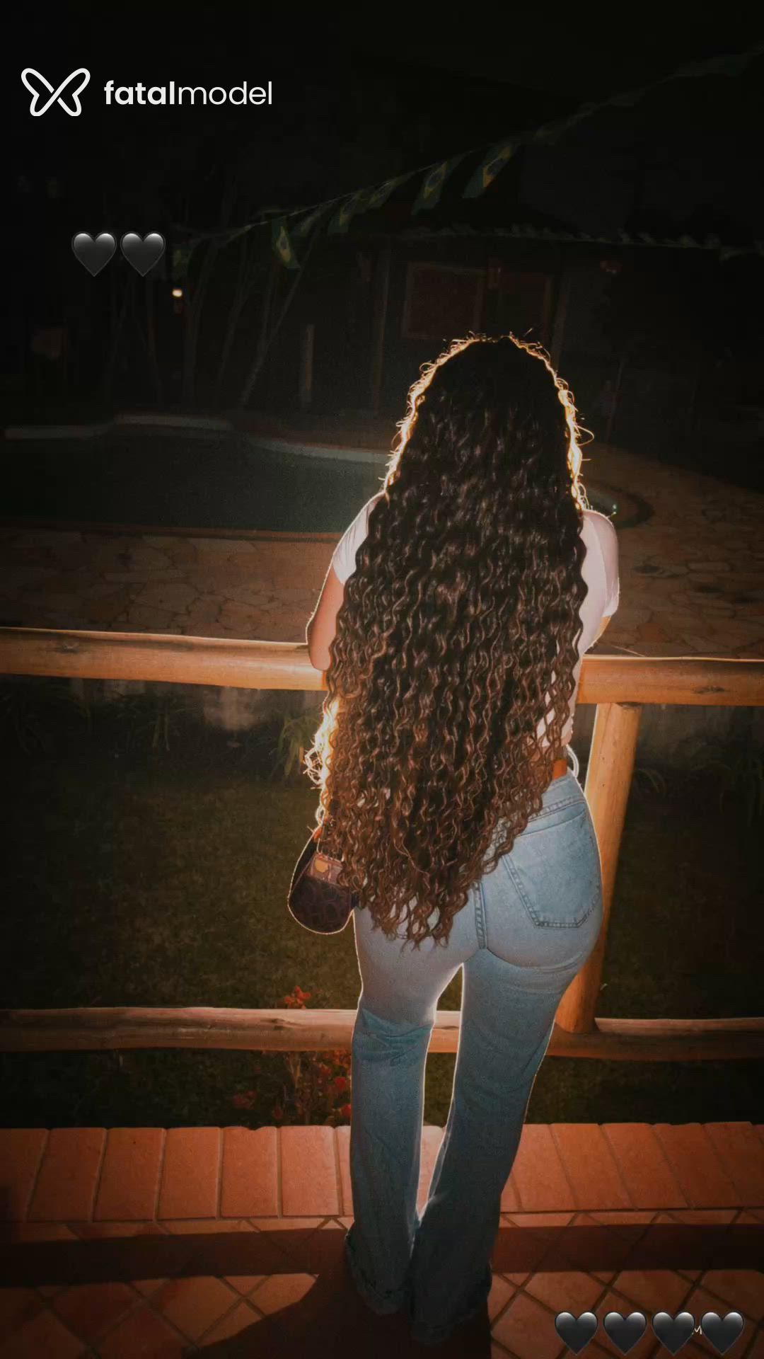 Acompanhante mulher com cabelo castanho de olhos castanhos em Atibaia Acompanhante mulher com cabelo castanho de olhos castanhos em Atibaia - Morenams