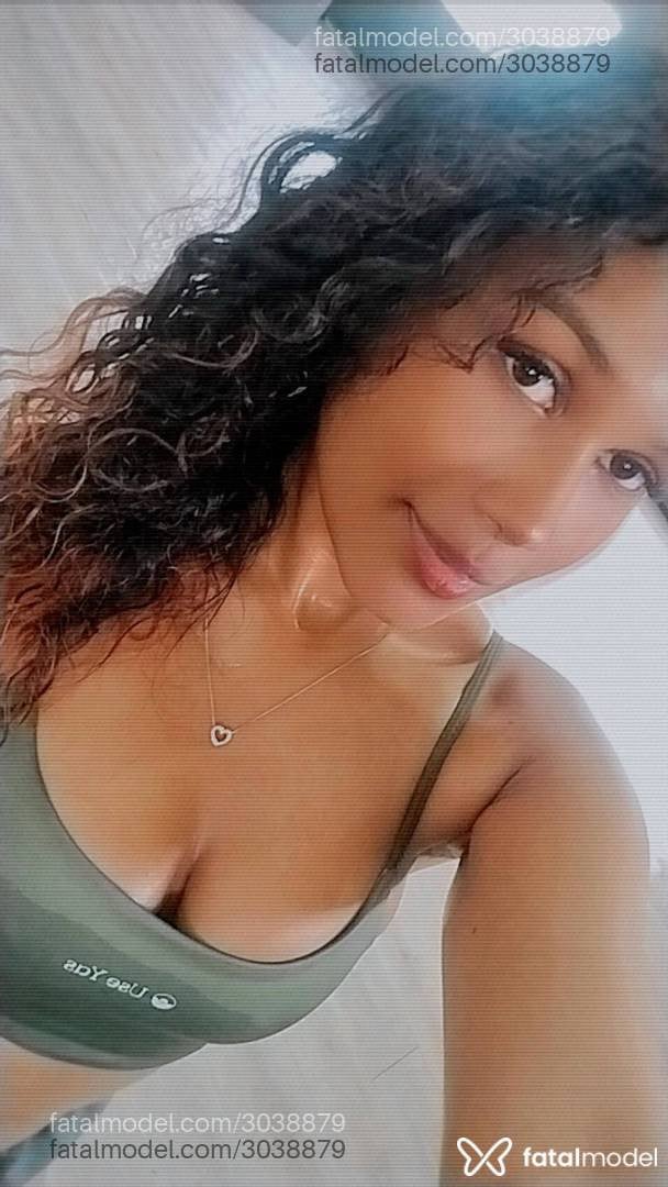 Acompanhante mulher morena (o) de olhos pretos - Kety Fernandes