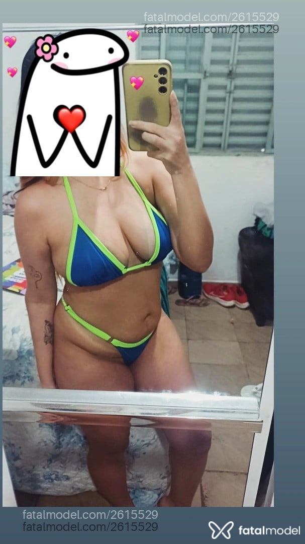 Acompanhante mulher ruiva (o) de olhos castanhos em Araxá - Lorena