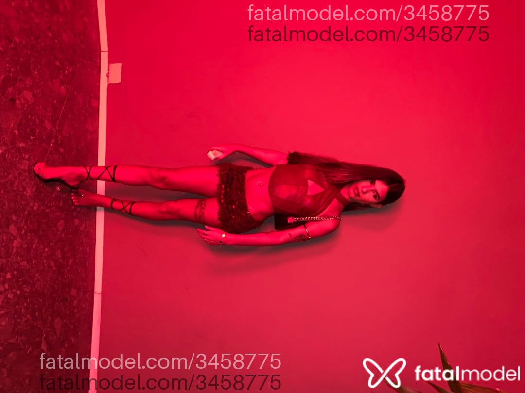Acompanhante mulher trans morena (o) de olhos castanhos em Rio de Janeiro - Giovanna Ross