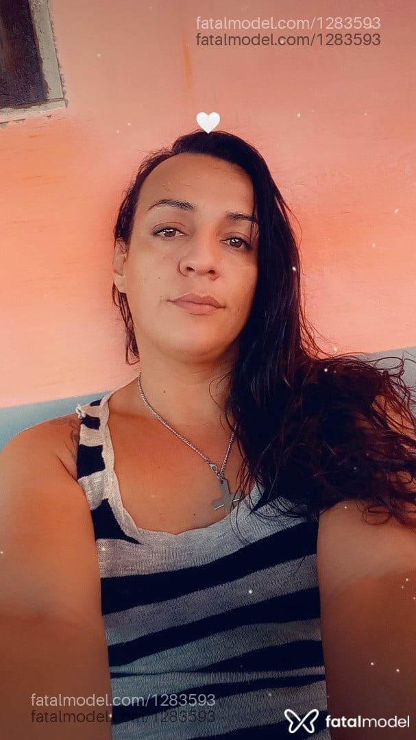 Acompanhante mulher trans morena (o) de olhos castanhos em Rio das Ostras - Luh Unamar