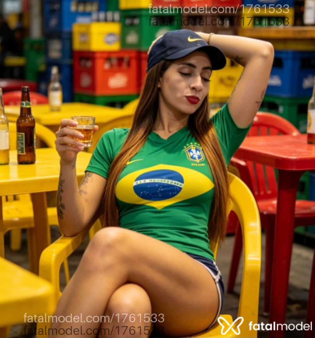 Acompanhante mulher loira (o) de olhos castanhos em Tianguá - Atena Sophia