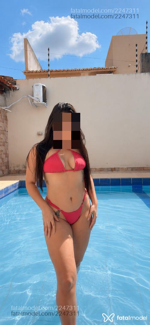 Acompanhante mulher com cabelo castanho de olhos castanhos em Cajazeiras - Beatriz