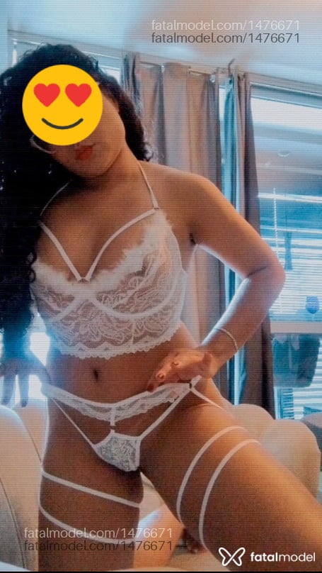 Acompanhante mulher com cabelo castanho de olhos castanhos - Bianca