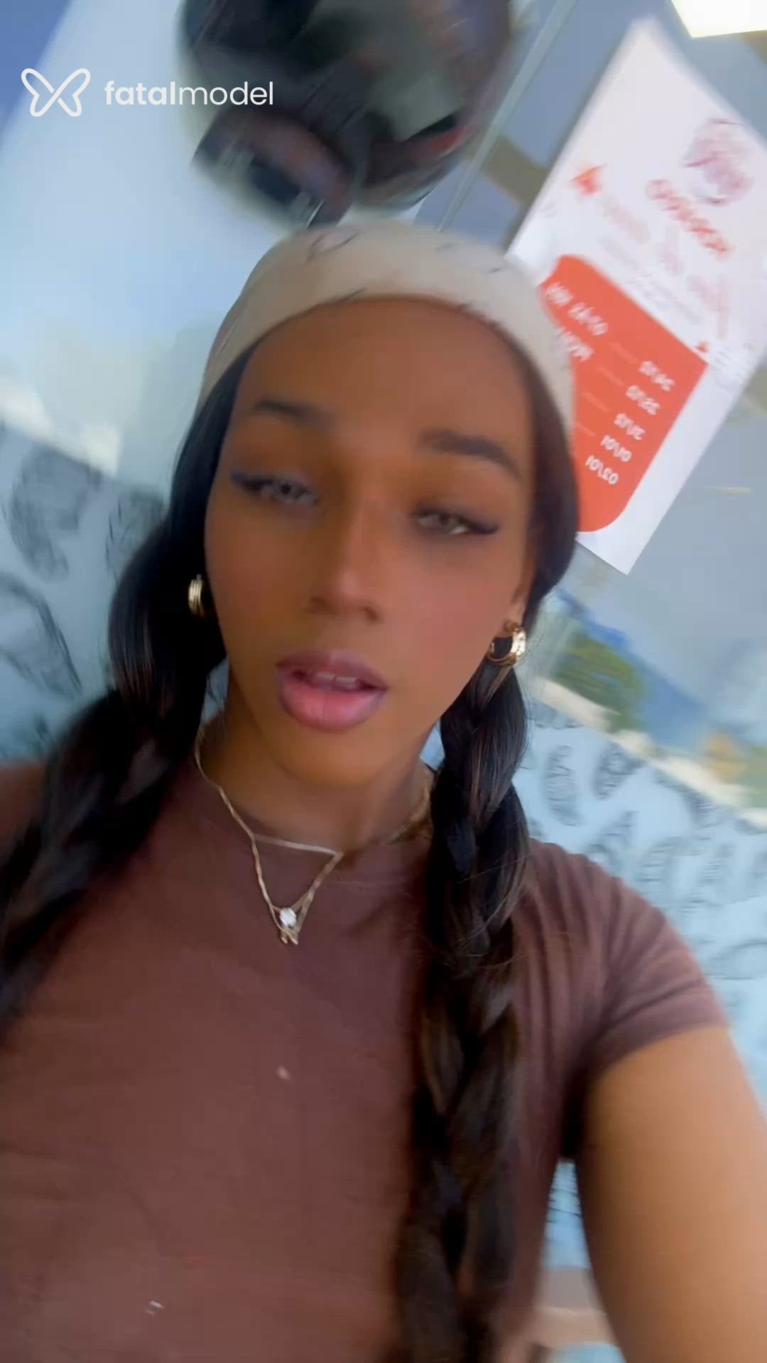 Acompanhante mulher trans morena (o) de olhos pretos em Florianópolis - Valentina