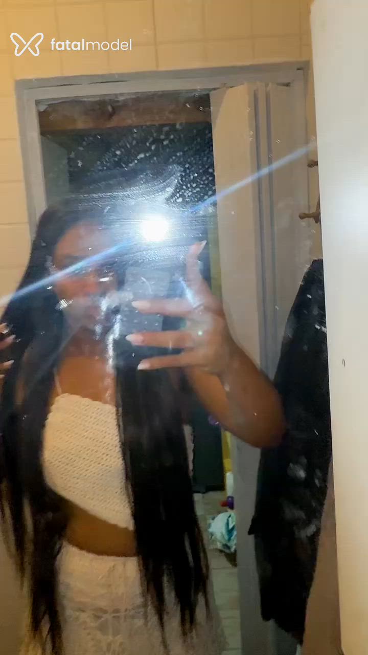 Acompanhante mulher trans morena (o) de olhos pretos em Florianópolis - Valentina