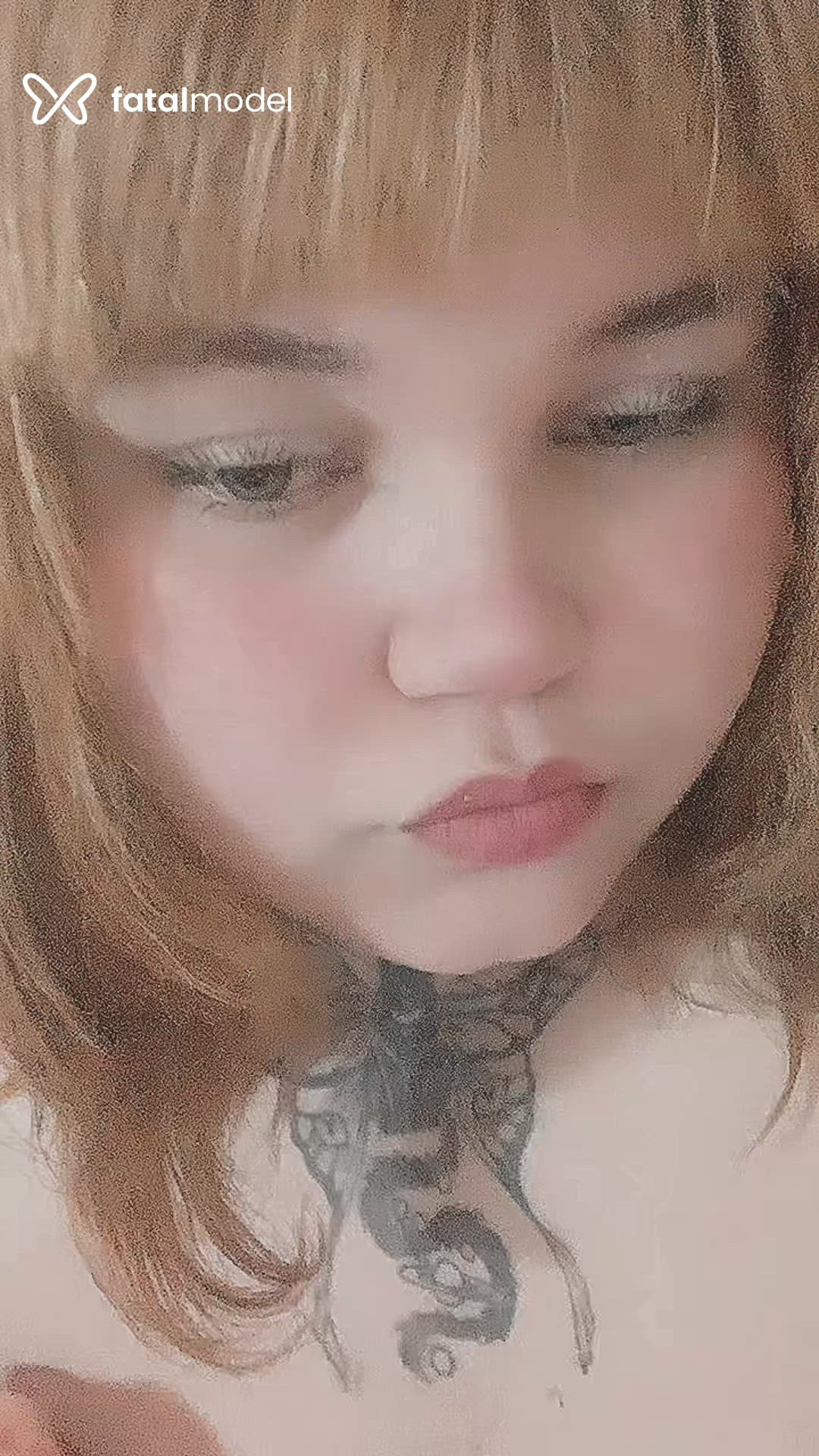 Acompanhante mulher ruiva (o) de olhos azuis - Milly Peitudarell Acompanhante mulher ruiva (o) de olhos azuis - Milly Peitudarell