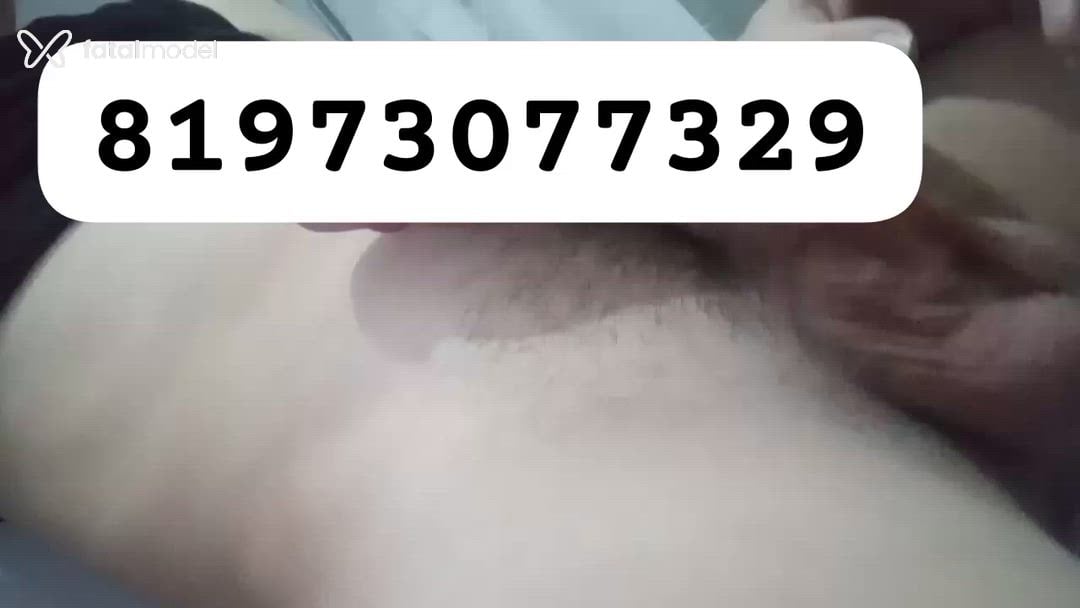 Acompanhante não-binário com cabelo castanho de olhos castanhos em Virtual Acompanhante não-binário com cabelo castanho de olhos castanhos em Virtual - FembG