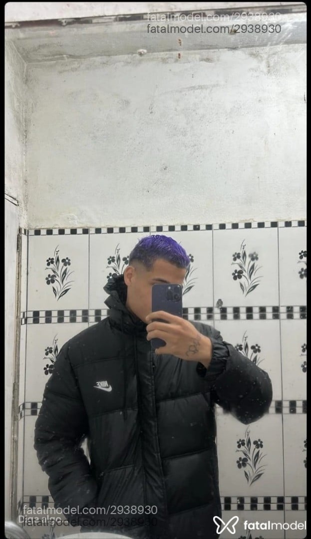 Acompanhante homem morena (o) de olhos pretos - Bryan