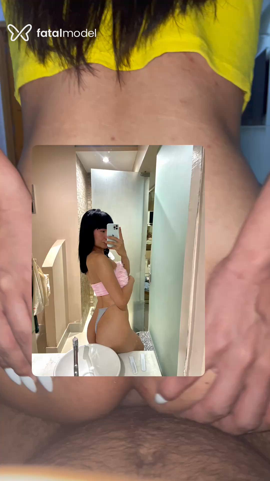 Acompanhante mulher trans ruiva (o) de olhos pretos - Yumi Sofia