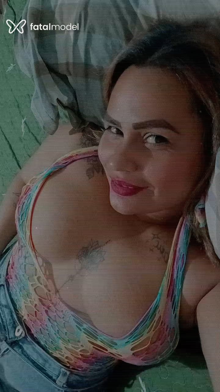 Acompanhante mulher loira (o) de olhos castanhos - Lunita Acompanhante mulher loira (o) de olhos castanhos - Lunita