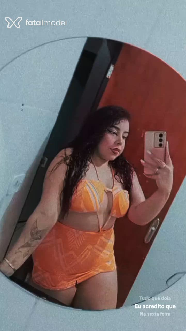 Acompanhante mulher ruiva (o) de olhos castanhos - Becca Acompanhante mulher ruiva (o) de olhos castanhos - Becca