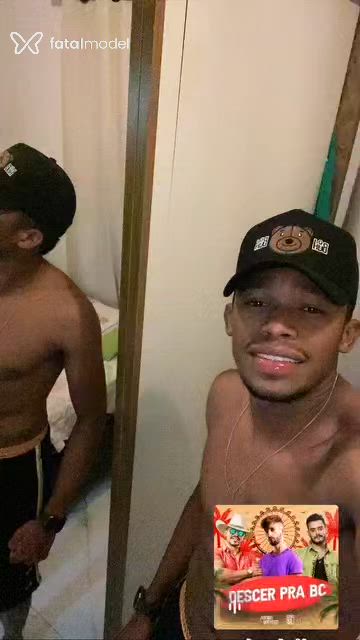 Acompanhante homem morena (o) de olhos pretos em Caldas Novas Acompanhante homem morena (o) de olhos pretos em Caldas Novas - Felipe
