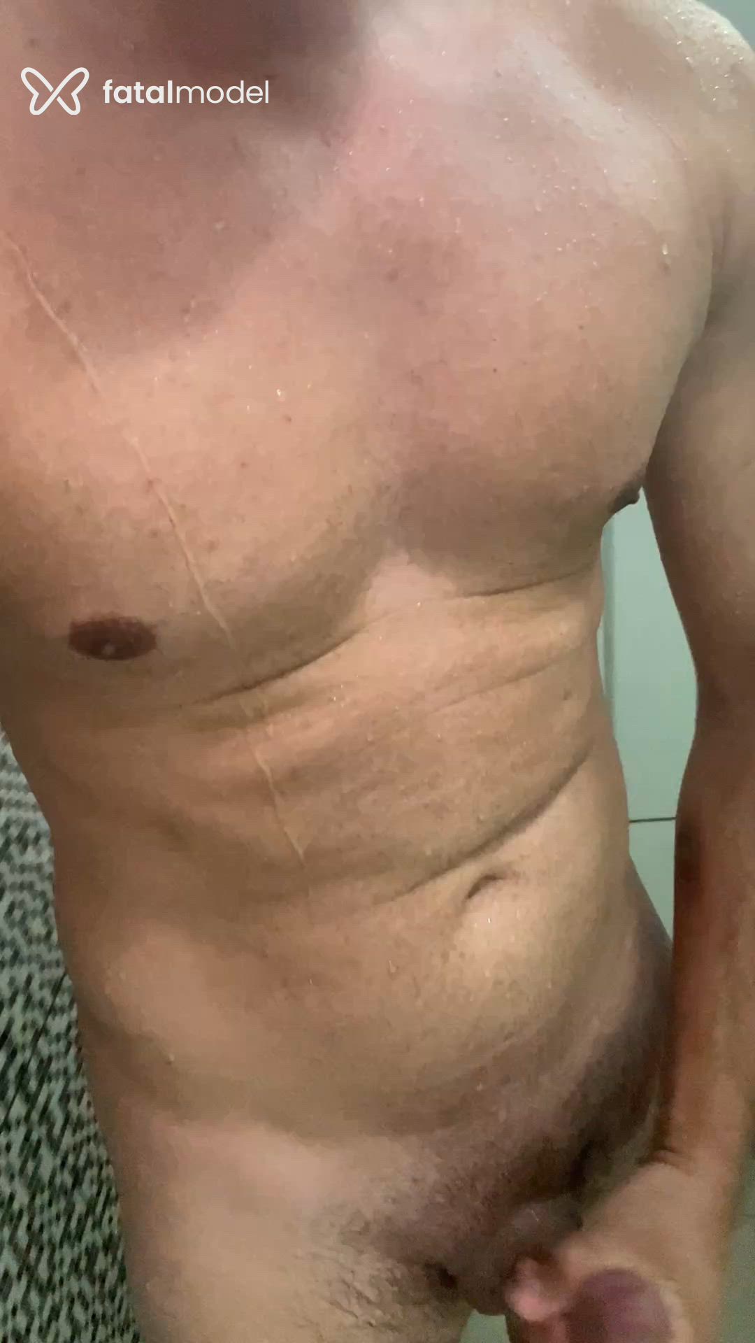 Acompanhante homem com cabelo castanho de olhos castanhos em Taiobeiras Acompanhante homem com cabelo castanho de olhos castanhos em Taiobeiras - Deymon