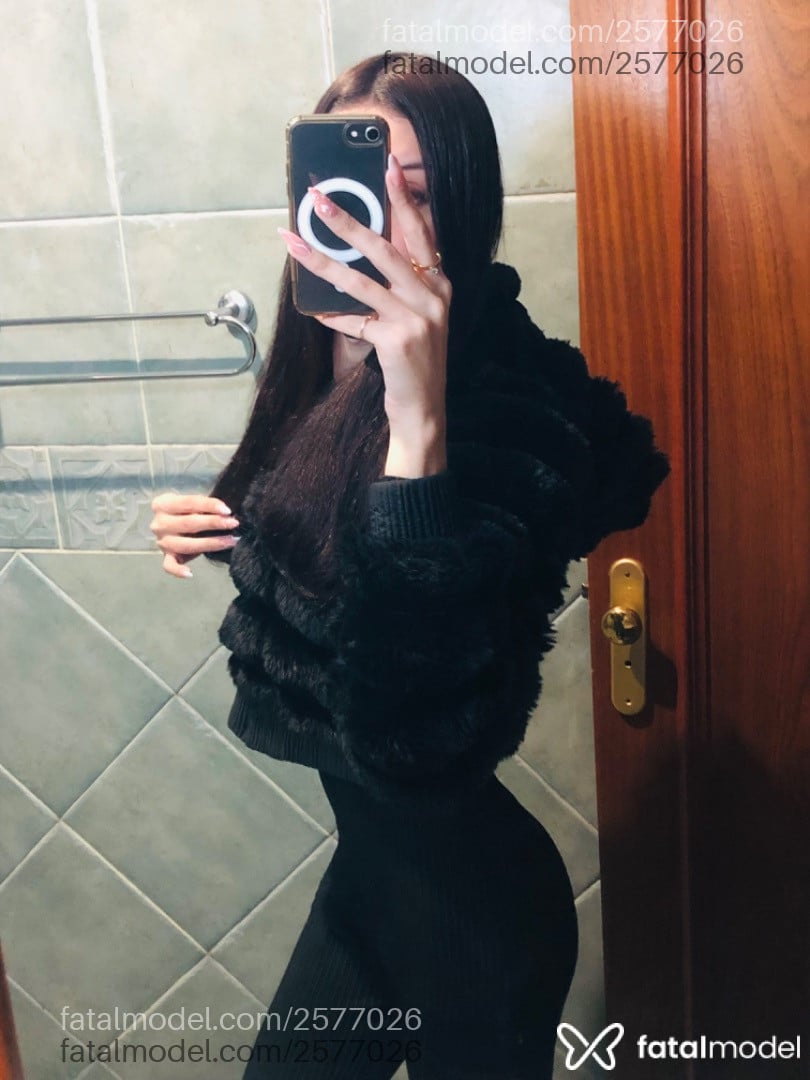 Acompanhante mulher trans morena (o) de olhos mel em Gravataí Acompanhante mulher trans morena (o) de olhos mel em Gravataí - Bella