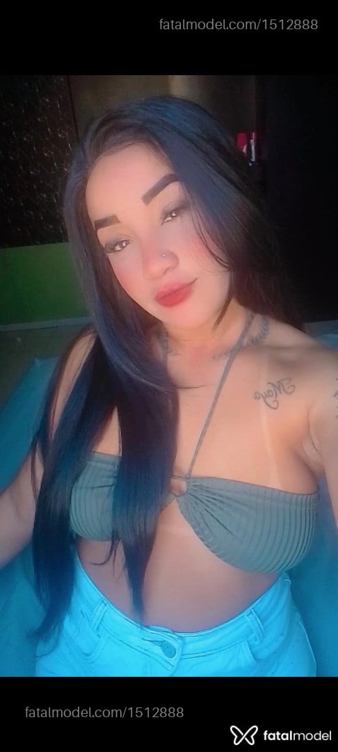 Acompanhante mulher loira (o) de olhos castanhos em Macaé - Jasmim Santos